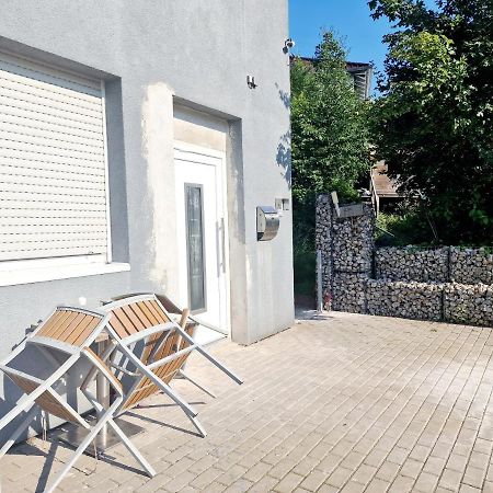 הרצוגנאוראך Gruppenfreundliches Apartment מראה חיצוני תמונה